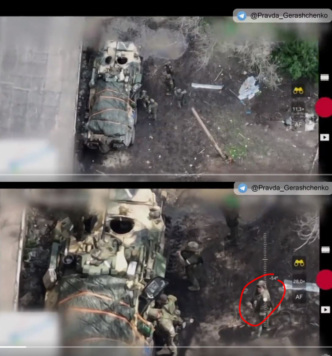 Russischer Soldat zeigt ukrainischer Drohne den Mittelfinger, danach wird er in die Luft gesprengt